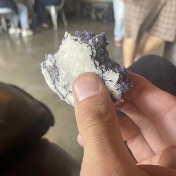 Cafe 86 - Desserts Near Me - Artesia, California