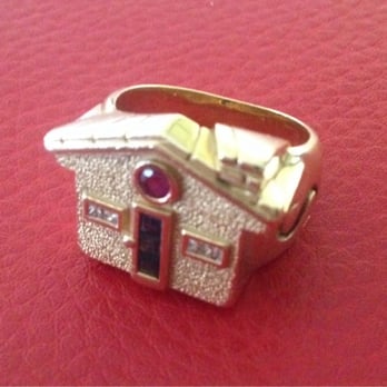 Jon Pettey Custom Goldsmith - The GiveMEaRing.com Ring produced by Jon Petty! They are AMAZING! - Jewelry Near Me - Orange, California Jon Pettey Custom Goldsmith - The GiveMEaRing.com Ring produced by Jon Petty! They are AMAZING! - Jewelry Near Me - Orange, California