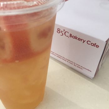 85°C Bakery Cafe-Tukwila - King grapefruit green tea - Bakeries Near Me - Tukwila, Washington 85°C Bakery Cafe-Tukwila - King grapefruit green tea - Bakeries Near Me - Tukwila, Washington