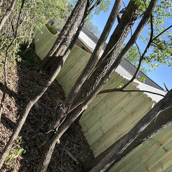 LL Fencing - Backyard privacy fence - Fences & Gates Near Me LL Fencing - Backyard privacy fence - Fences & Gates Near Me