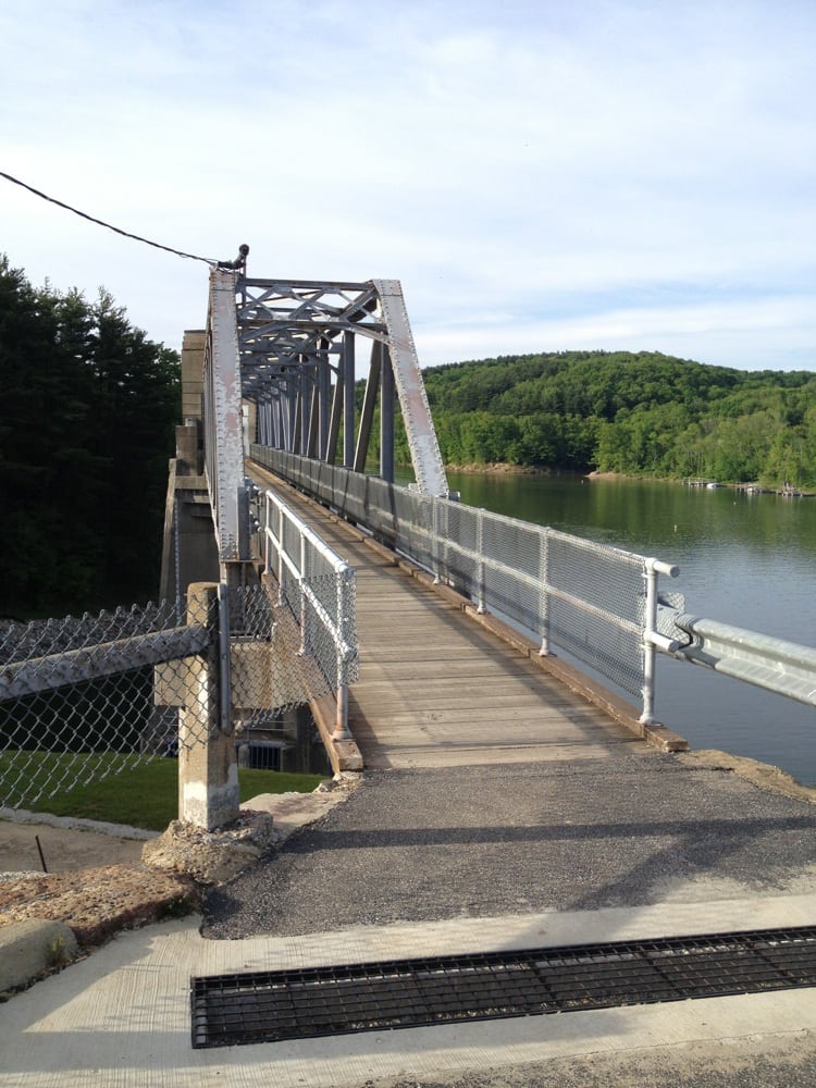 PLEASANT HILL LAKE PARK Campgrounds 3431 State Rt 95, Perrysville