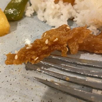 Nida Thai Cuisine - "Chicken" - Thai Near Me - Centerville, Ohio
