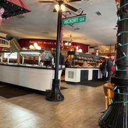 Murray's BBQ & Seafood - Buffet for the hungry person in us all!