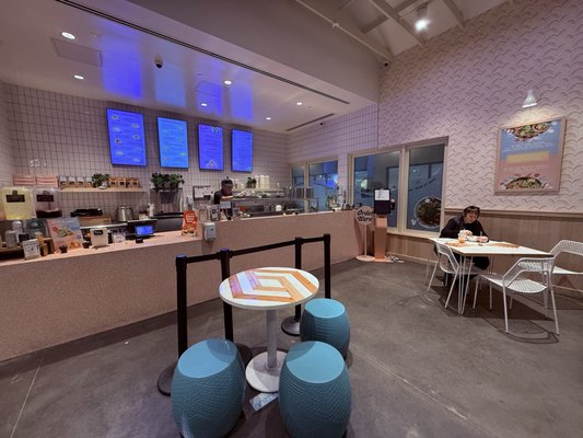 Sweetfin Poke Del Mar by null