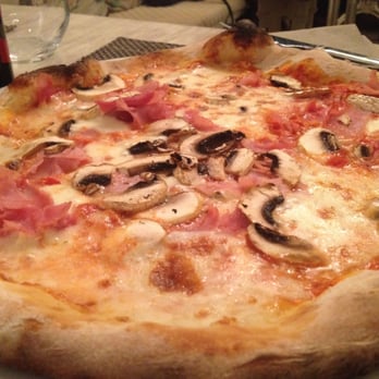 Giorgio - Pizza de champis y jamón - Italian Near Me - Barcelona, B