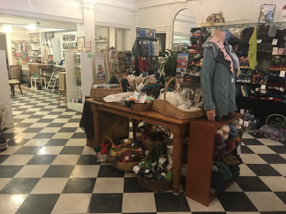 THE YARN GARDEN Updated September 2024 318 N Main St, Bloomington