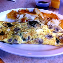 Menomonie Family Restaurant - Mushroom Omelette
