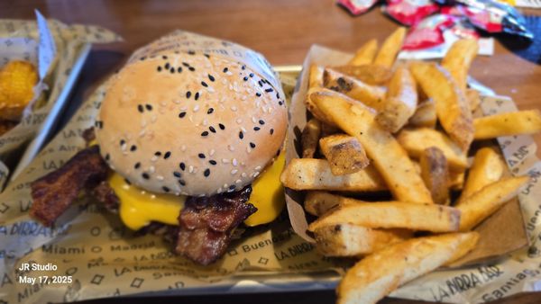 La Birra Bar (Burgers) - Fort Lauderdale by null