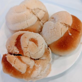 Fung's Kitchen - BBQ Pork Buns - Dim Sum Near Me - Houston, Texas