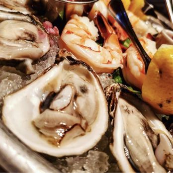 The River Palm Terrace - East coast oysters Shrimp cocktail - Steakhouses Near Me - Edgewater, New Jersey The River Palm Terrace - East coast oysters Shrimp cocktail - Steakhouses Near Me - Edgewater, New Jersey