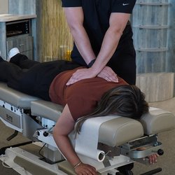 100% Chiropractic - Canton
