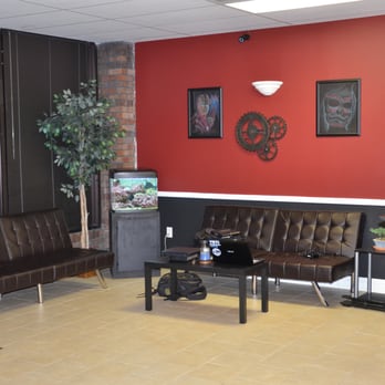 Monster Ink - Waiting area - Piercing Near Me - Ponchatoula, Louisiana Monster Ink - Waiting area - Piercing Near Me - Ponchatoula, Louisiana