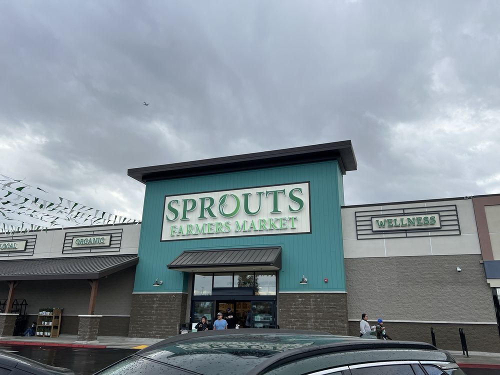 SPROUTS FARMER’S MARKET Updated August 2024 7925 Atlantic Ave