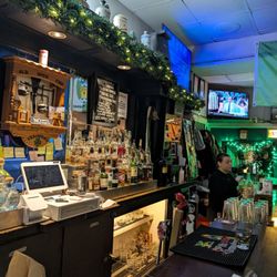 Veronica's Bar