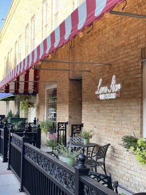Lone Star Winery by null
