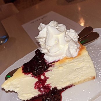 Bottiglia - NY cheesecake dessert - Italian Near Me - Henderson, Nevada Bottiglia - NY cheesecake dessert - Italian Near Me - Henderson, Nevada