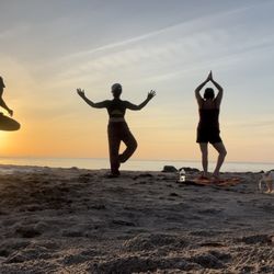 So Flo Shannon Yoga - Sunrise Saturdays @ Boynton Beach Inlet