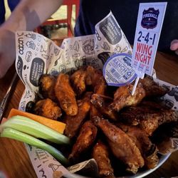 Firehall Cool Bar Hot Grill - 1 pound buffalo 1 pound honey garlic