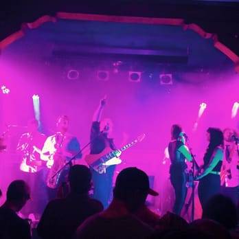 Schubas Tavern - Turkuaz prepping - Music Venues Near Me - Chicago, Illinois Schubas Tavern - Turkuaz prepping - Music Venues Near Me - Chicago, Illinois