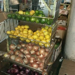 Zuccaro's Produce - Produce