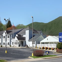 Microtel Inn & Suites by Wyndham Maggie Valley - Microtel
