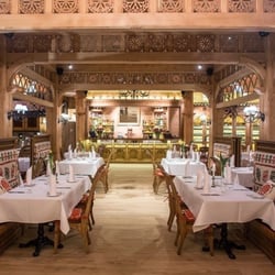 Góralska Tradycja - Widok na całą restaurację.