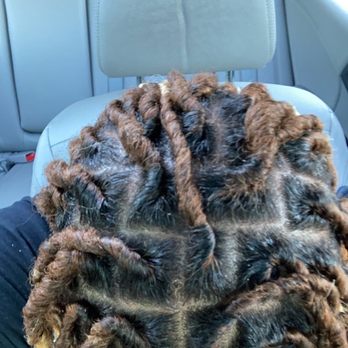 Mr. Naturalz Salon - Some you can see smaller than others parts not clear or crisp. - Hair Salons Near Me - Renton, Washington Mr. Naturalz Salon - Some you can see smaller than others parts not clear or crisp. - Hair Salons Near Me - Renton, Washington
