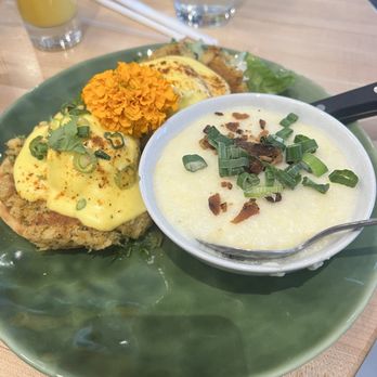 Egg Posh - Crab Cake Benedict - Breakfast & Brunch Near Me - Frisco, Texas Egg Posh - Crab Cake Benedict - Breakfast & Brunch Near Me - Frisco, Texas
