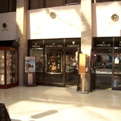 Casa D'Oro - Our lobby storefront inside the Four Points by Sheraton Pittsburgh North hotel.