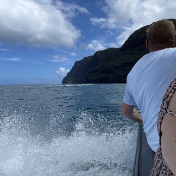 Capt Andy's - Boat Tours Near Me - Ele'ele, Hawaii Capt Andy's - Boat Tours Near Me - Ele'ele, Hawaii