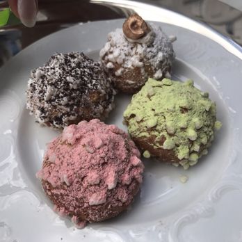 Café Pouchkine - Patisserie/Cake Shop Near Me - Paris, 75 Café Pouchkine - Patisserie/Cake Shop Near Me - Paris, 75