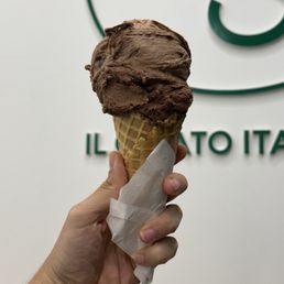 Coffee and Dubai chocolate