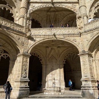 Mosteiro dos Jerónimos - Landmarks & Historical Buildings Near Me - Lisbon, 11 Mosteiro dos Jerónimos - Landmarks & Historical Buildings Near Me - Lisbon, 11