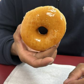 Monterey Donut - Glazed for days! Scrumptious - Coffee & Tea Near Me - Los Angeles, California Monterey Donut - Glazed for days! Scrumptious - Coffee & Tea Near Me - Los Angeles, California