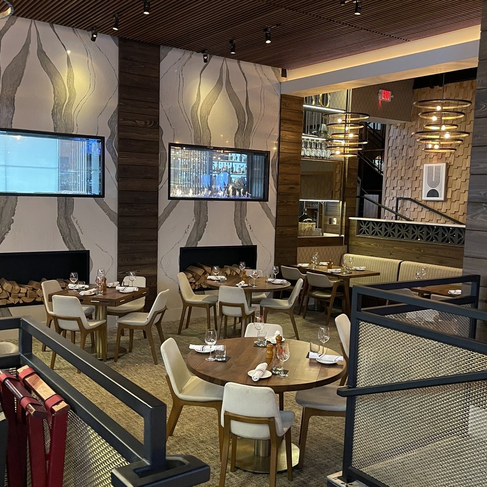 Cuts Steakhouse - Dinning Room at Cuts - Steakhouses Near Me - Suwanee, Georgia Cuts Steakhouse - Dinning Room at Cuts - Steakhouses Near Me - Suwanee, Georgia