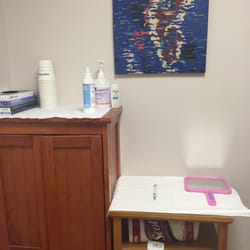 Family Dermatology Specialists - Nice patient room!