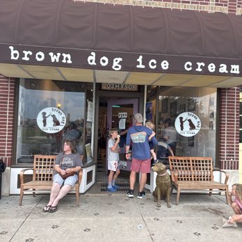 Brown Dog Ice Cream - Ice Cream & Frozen Yogurt Near Me - Cape Charles, Virginia