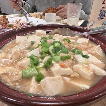 Diamond Bay Restaurant - Salted fish, chicken and tofu hotpot - Dim Sum Near Me - Seattle, Washington Diamond Bay Restaurant - Salted fish, chicken and tofu hotpot - Dim Sum Near Me - Seattle, Washington