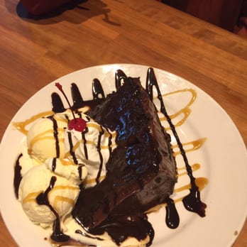 Cheddar's Scratch Kitchen - American Near Me - Lutz, Florida