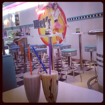 Tommy Mel's - Batidos muy ricos - Burgers Near Me - Valencia, V Tommy Mel's - Batidos muy ricos - Burgers Near Me - Valencia, V