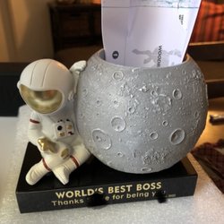 Santa Barbara Trophy & Engraving - Boss appreciation.