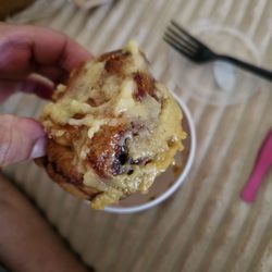 Wendy's - Cinnabon Pull-Apart