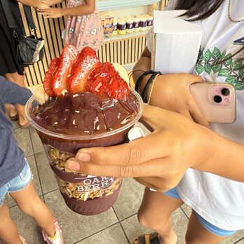 Oakberry Acai - Acai Bowls Near Me - Kapolei, Hawaii