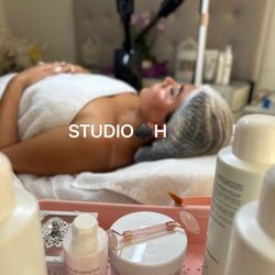 Studio H