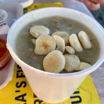 Barbara's Fishtrap - Fresh Made Clam Chowder - Seafood Near Me - Half Moon Bay, California