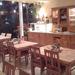 Strubel-Roos Weingut und Landhotel im Klostereck