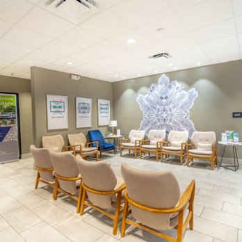 Trulieve Gainesville Dispensary - Dispensary Lobby - Cannabis Clinics Near Me - Gainesville, Florida Trulieve Gainesville Dispensary - Dispensary Lobby - Cannabis Clinics Near Me - Gainesville, Florida