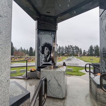 Jimi Hendrix Memorial - Landmarks & Historical Buildings Near Me - Renton, Washington
