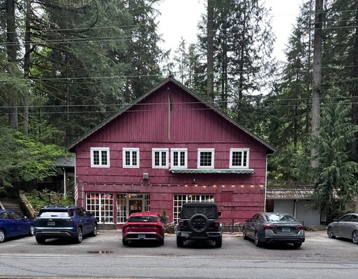 Copper Creek Inn Restaurant & Lodging by null