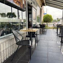 Orleans & York Deli - Outside seating